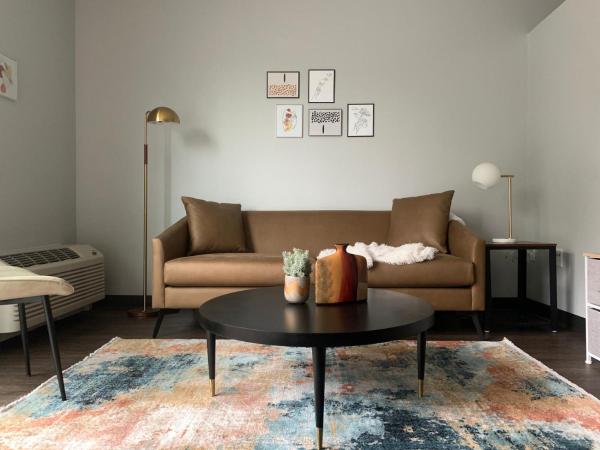 A la foto es mostra l'objecte Sleepover Iconic Des Moines Apartments situat a la ciutat de Des Moines.