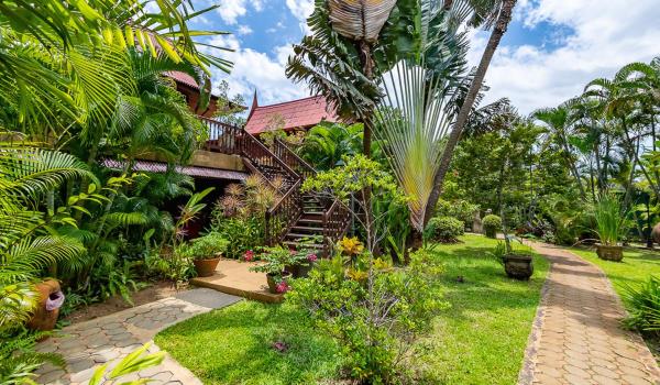 A la foto es mostra l'objecte Ban Kaew Villas situat a la ciutat de Bophut.