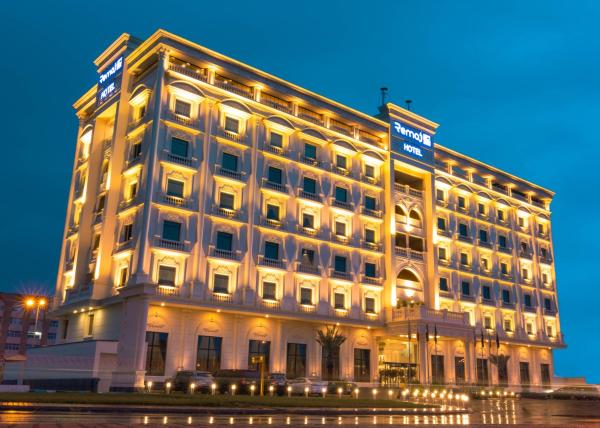 A la foto es mostra l'objecte Remaj Hotel situat a la ciutat de Taïf.
