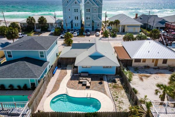Gulf Holiday Home (3/2) - Florida