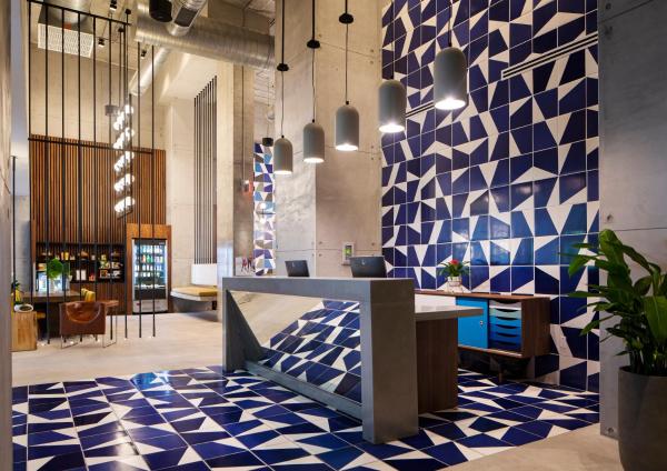 A la foto es mostra l'objecte Hotel Indigo Miami Brickell by IHG situat a la ciutat de Miami.