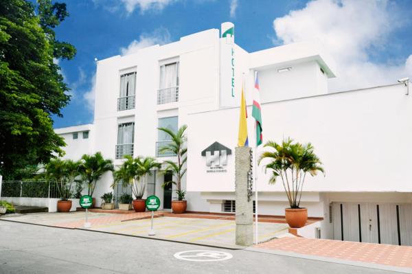 A la foto es mostra l'objecte Hotel Imbanaco situat a la ciutat de Cali.