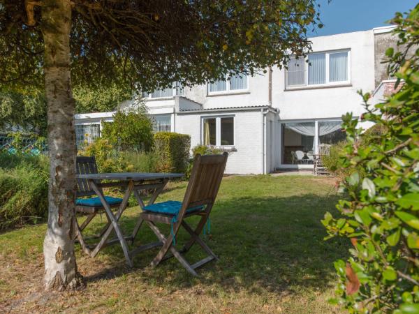 Na fotografii je vidět objekt Holiday Home sea-kret by Interhome nacházející se ve městě Bredene.