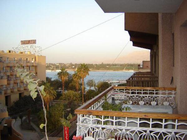 A la foto es mostra l'objecte Philippe Luxor Hotel situat a la ciutat de Luxor.