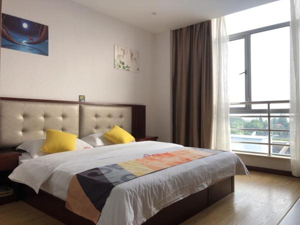 Shell Shanghai Jinshan Zhanyan Songjin Highway Hotel, Šanghaj