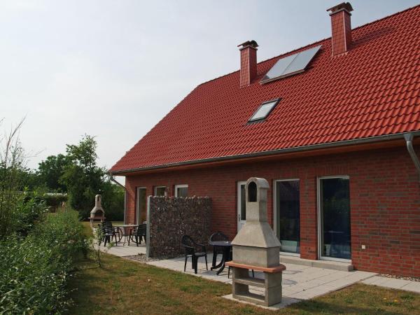 Geräumige Villa Für 14 Gäste In Zierow - Zierow