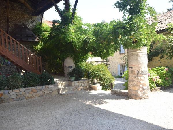 A la foto es mostra l'objecte Holiday Home in Ardèche near Château Ventadour situat a la ciutat de Fabras.