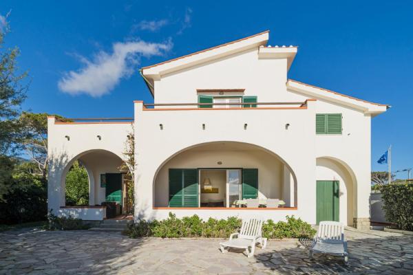 På billedet ses objektet Villa Asteria - Goelba beliggende i byen Campo nell'Elba.