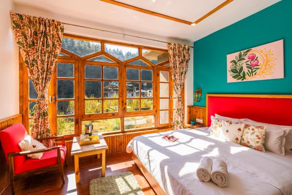 A la foto es mostra l'objecte Zen Manali by Keekoo Stays situat a la ciutat de Manāli.