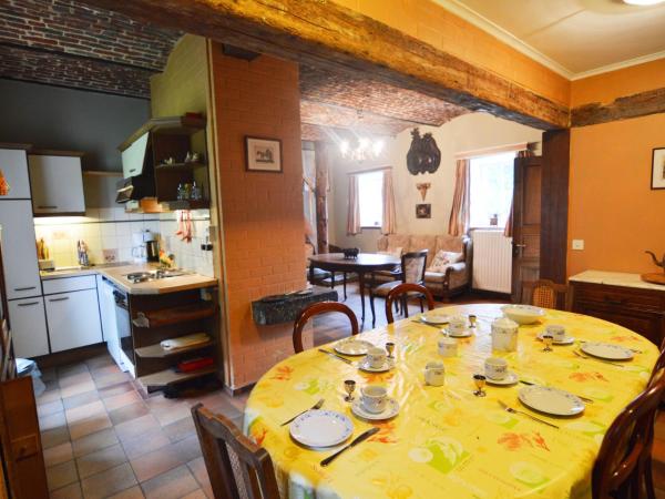 The photo shows the Farm Stay in Barvaux-Condroz located in the city of Barvaux-Condroz.