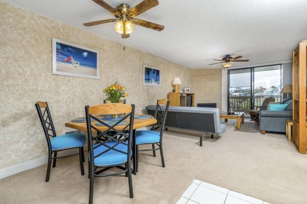 Foto 7: Condo in Beachfront Resort B-212