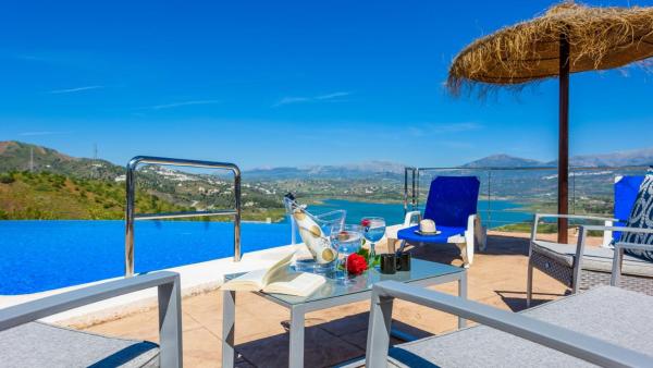 På billedet ses objektet Villa Adelfas Vinuela by Ruralidays beliggende i byen Viñuela.