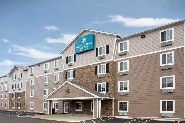 A la foto es mostra l'objecte WoodSpring Suites Columbus North I-270 situat a la ciutat de Flint.