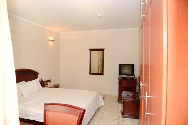 Have a wonderful stay in your Junior Suite wail in Kigali, Kigali
