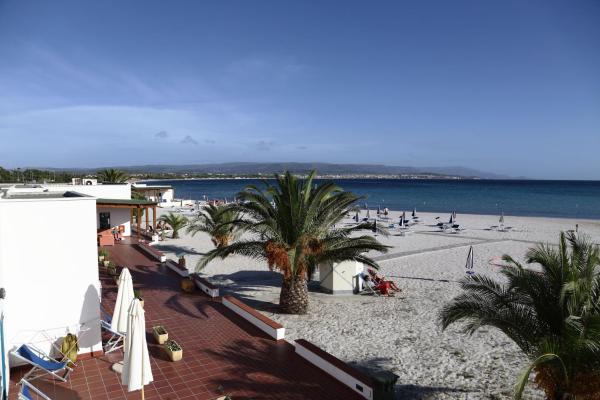 Auf dem Foto ist das Objekt Vel Marì - Rooms on the Beach in der Stadt Alghero zu sehen.