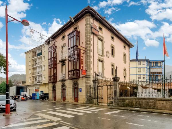 Hostal Restaurante La Pinta - Laredo, España