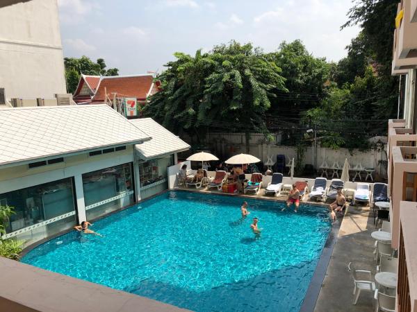 MANGO Lagoon Place, Bangkok