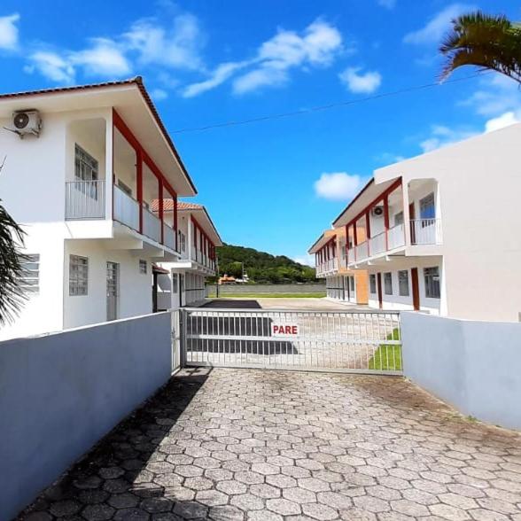 På billedet ses objektet Barra da Lagoa - Recanto do Sílvio beliggende i byen Florianópolis.