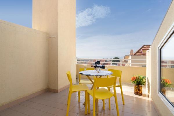 Bilde 3: Host Wise - Stunning Modern Flat w Terrace Miramar Gaia