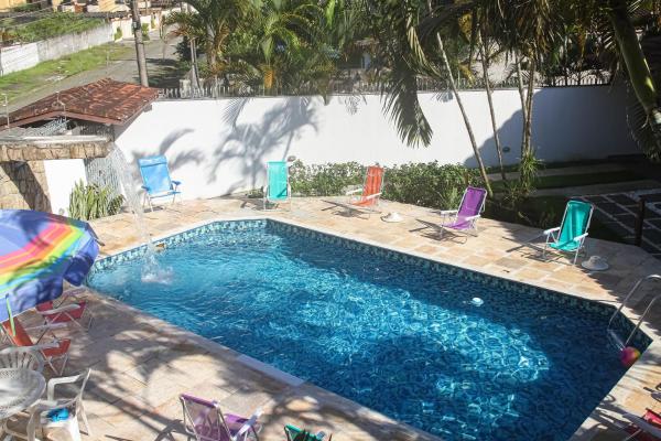 Foto 1: MarLua Quartos & Suítes