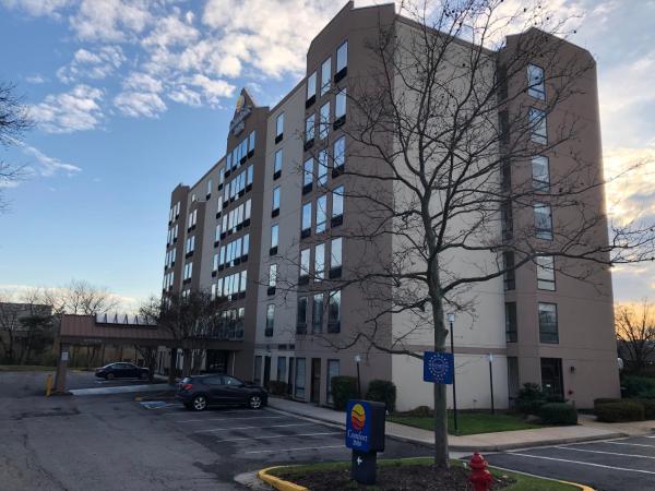 A la foto es mostra l'objecte Comfort Inn Pentagon City situat a la ciutat de Arlington.