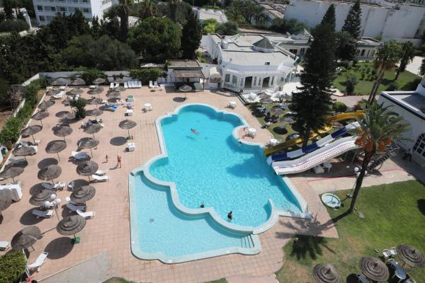 Na fotografii je vidět objekt Hotel Royal Jinene Sousse nacházející se ve městě Sousse.
