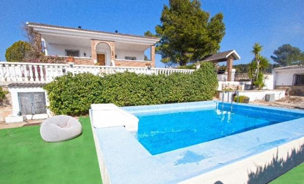 På billedet ses objektet Charming villa near Tortosa with private pool beliggende i byen Tortosa.