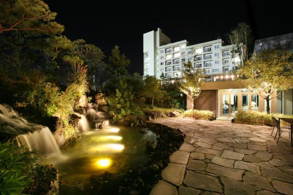 A la foto es mostra l'objecte Hanwha Resort Jeju situat a la ciutat de Jeju.
