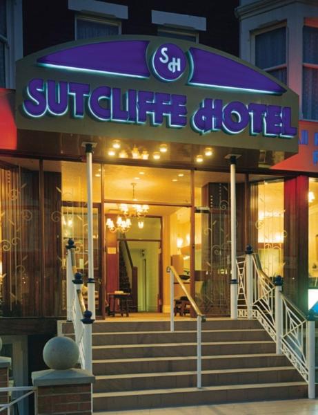 The photo shows the Sutcliffe Hotel located in the city of Blackpool.