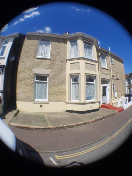 Foto 9: Flat - Sleeps 6 & on street parking