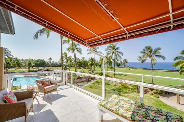 Na fotografii je vidět objekt Keauhou Gardens Penthouse 22B at Kona Coast Resort nacházející se ve městě Honalo.