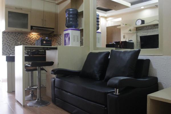 Private & Stylish 2BR at Gateway Apartment Ahmad Yani Cicadas By Travelioの写真6