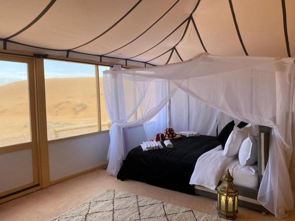 Nella foto è visibile l'oggetto ITRAN ROYAL CAMP situato nella città di Taouz.