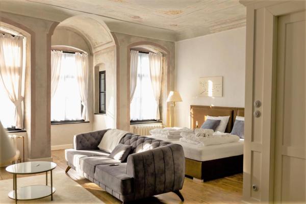 Apartments 1620yr Trnava - Senec