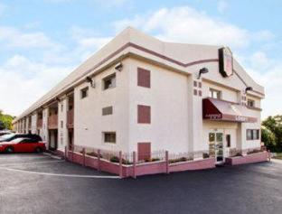 Fotografie 3: Super 8 by Wyndham North Bergen NJ/NYC Area