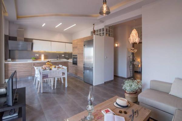 Na fotografii je vidět objekt Ioanna Bayview Luxury Apartment 2BDR nacházející se ve městě Ierápetra.