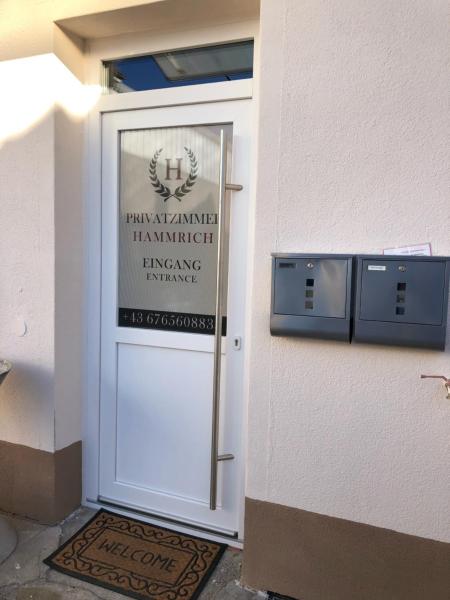 På bildet vises objektet Privatzimmer Hammrich som ligger i byen Sigless.