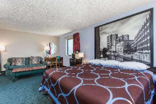 Foto 6: Super 8 by Wyndham Farmville