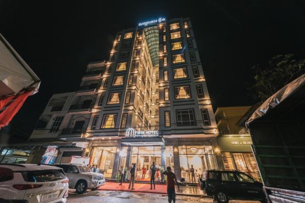 Στη φωτογραφία φαίνεται το αντικείμενο Twin Hotel Kampot που βρίσκεται στην πόλη Phumĭ Phlov Phnum Pénh.
