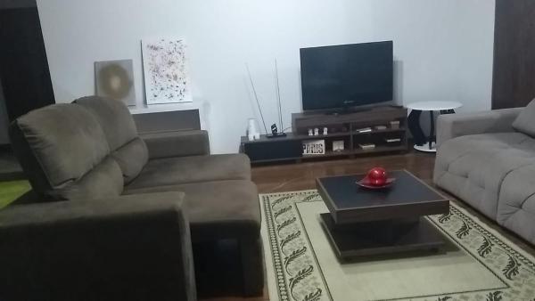 På billedet ses objektet LM HOTEL ARAÇATUBA beliggende i byen Araçatuba.