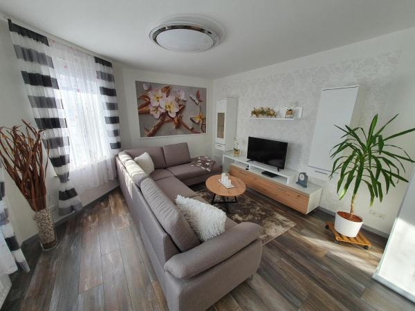 Na zdjęciu widoczny jest obiekt Ferienwohnung-Thale-Ritter II położony w mieście Thale.