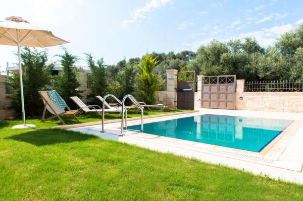 På bildet vises objektet Harmony and Nature Family Villas - 3km from beach som ligger i byen Maroulás.