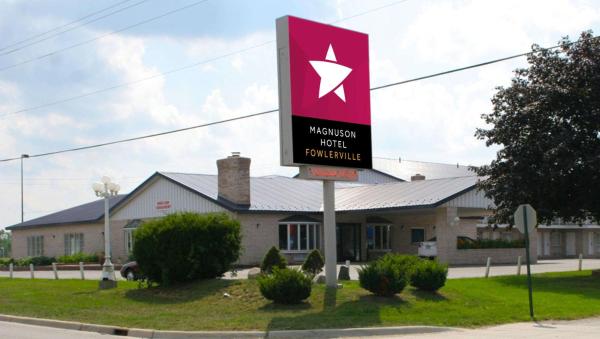 A la foto es mostra l'objecte Magnuson Hotel Fowlerville situat a la ciutat de Fowlerville.