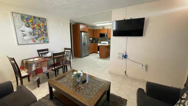 Fotografie 4: Oasis in the South of the Island with FREE parking and laundry