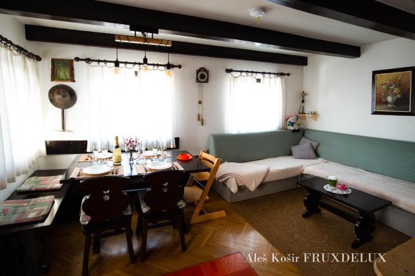 Billede 6: Pet & Family Friendly House Viktorija - house near Golica with Triglav view