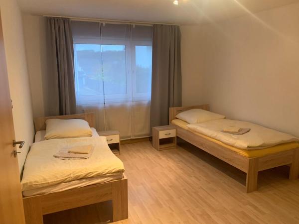 Na foto é possível ver o objeto Monteurwohnung Göllheim localizado na cidade de Dannenfels.