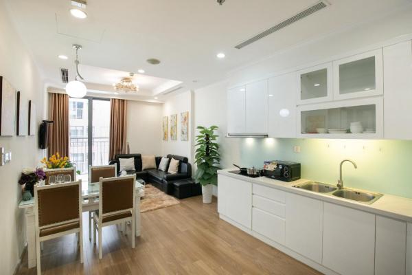 BOM HOMES- VINHOMES TIMESCITY- 2BR- SERVICE apt, Hanoi