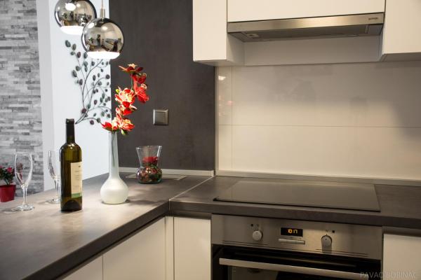 A la foto es mostra l'objecte West Residence Luxury Apartment- parking in garage situat a la ciutat de Zagreb.