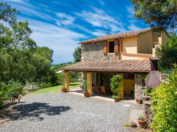 På billedet ses objektet Holiday Home Podere Gabruccino by Interhome beliggende i byen Riparbella.
