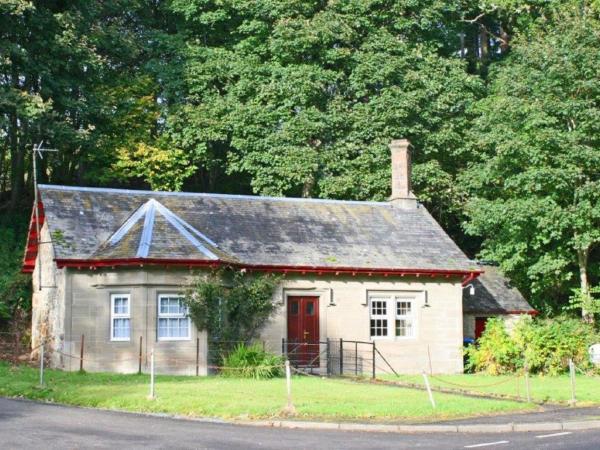 På billedet ses objektet Holiday Home Craigton Cottage by Interhome beliggende i byen Riechip.